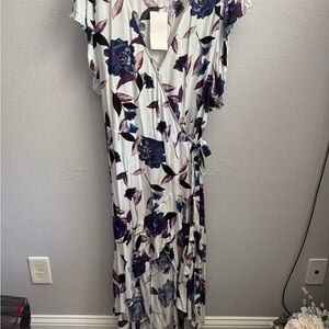 NWT Ellos High Low Floral Wrap Dress in White Floral Sz 18